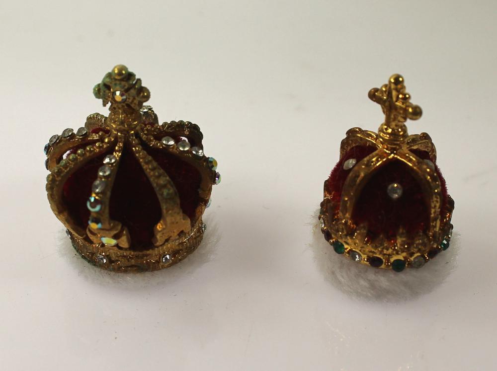 Bejewelled Miniature Replica Crown from the ''British Crown Jewels' Collection (2 items)