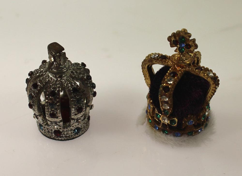 Bejewelled Miniature Replica Crown from the ''British Crown Jewels' Collection (2 items)