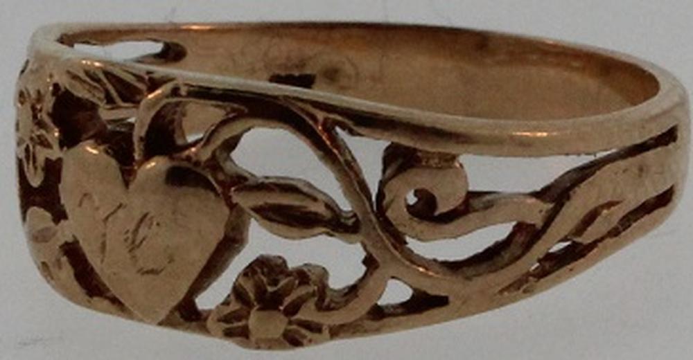 Filigree Ring in 9ct Yellow... image