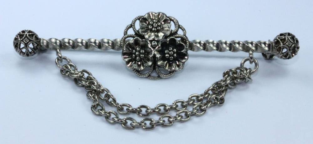 Vintage Collar Pin Brooch w... image