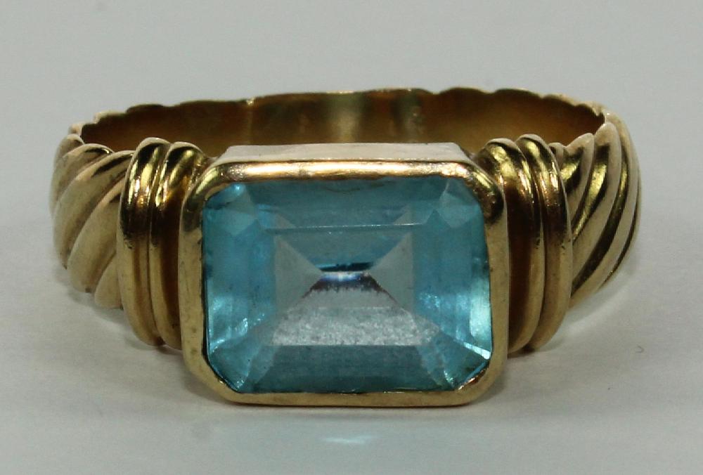 Bezel set Topaz Ring in 9ct... image