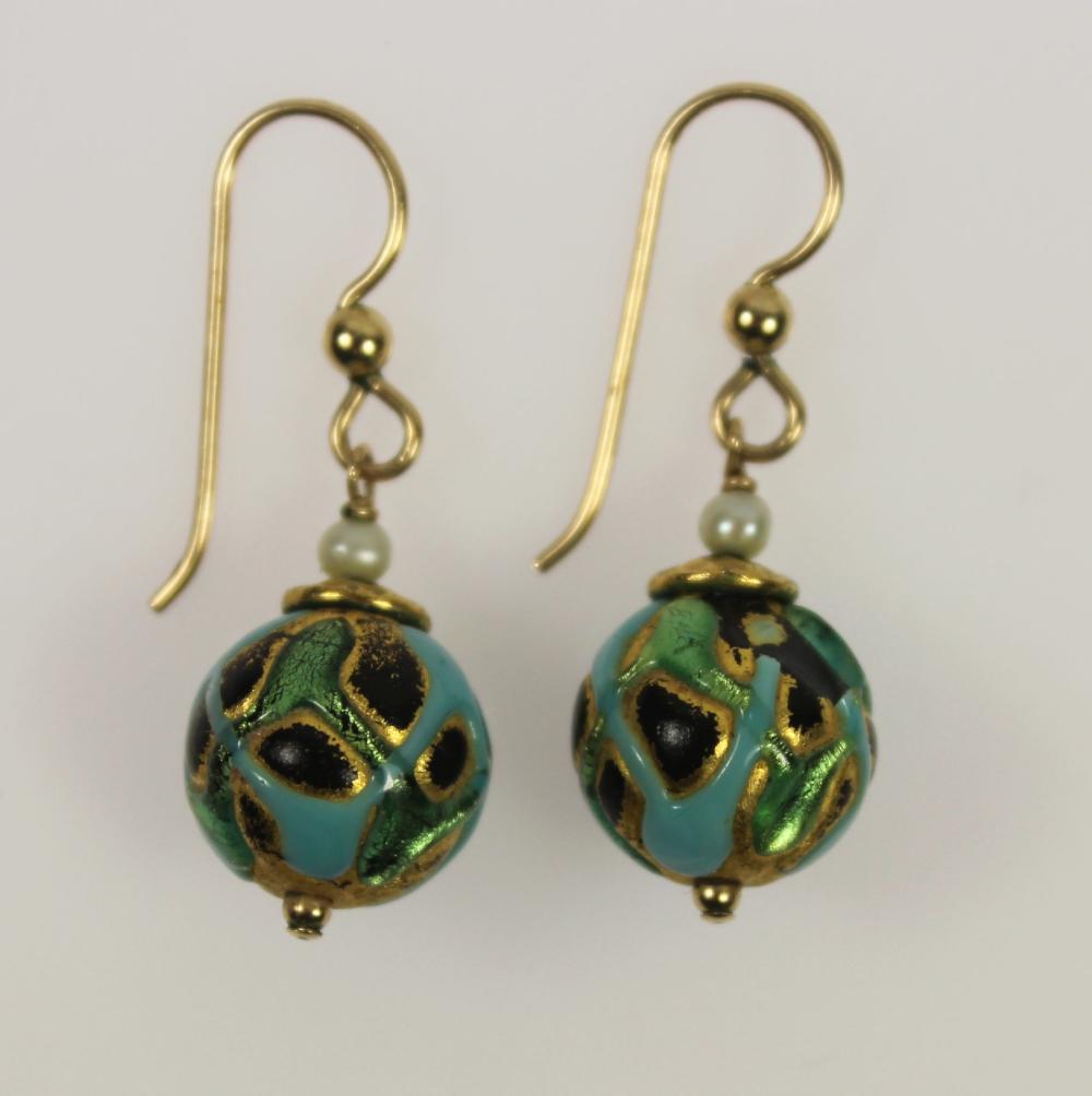 Stylish Enamelled Bauble Ea... image