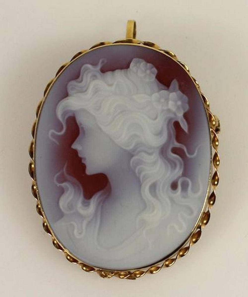 Vintage French Pendant/Broo... image