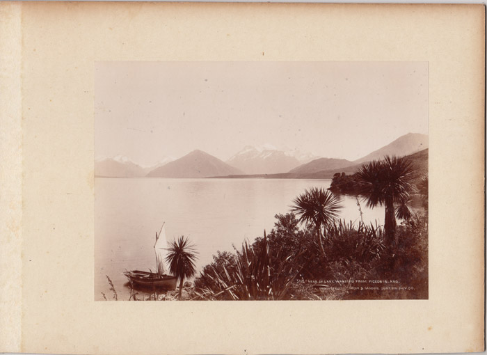 New Zealand. Contemporary p... image