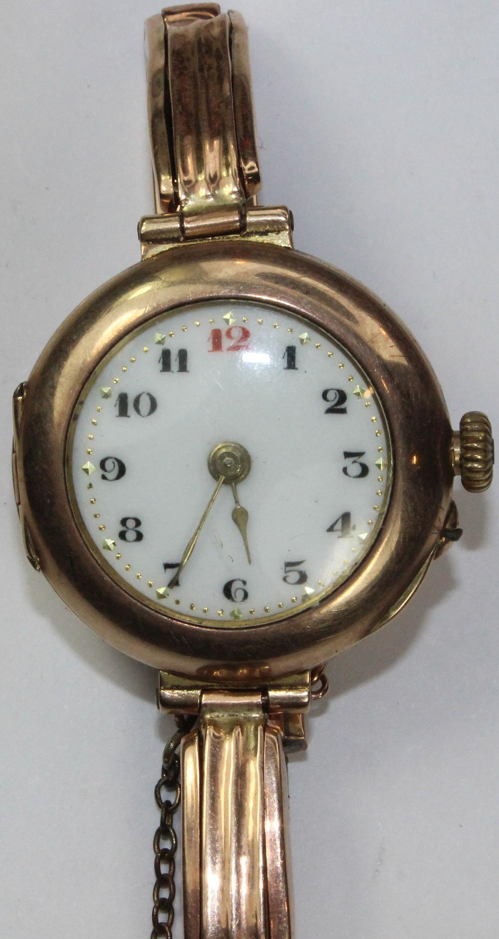 Vintage Woman's Watch in 9c... image
