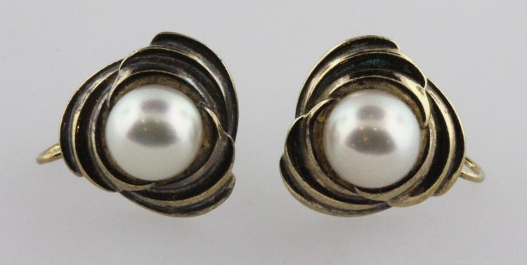 1960s Costume Pearl Earrings image