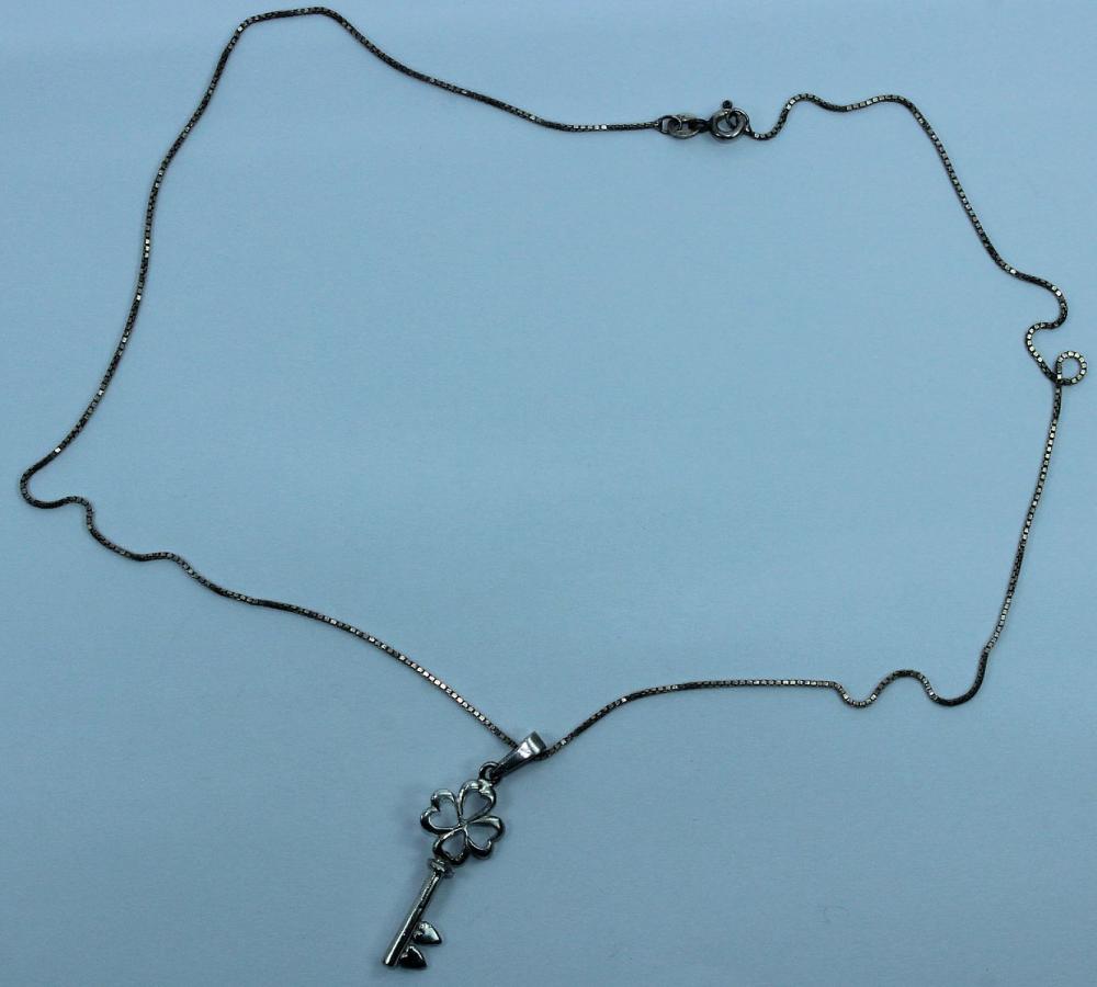 Sterling Silver Key with Fo... image
