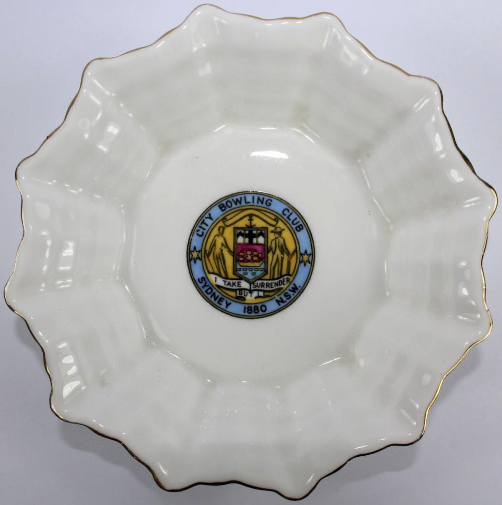 Shelley England Souvenir Po... image