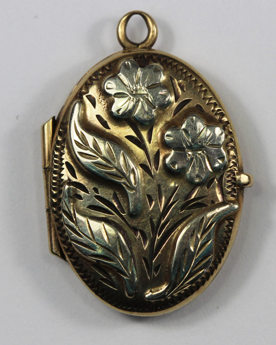 Art Nouveau Style Locket in... image