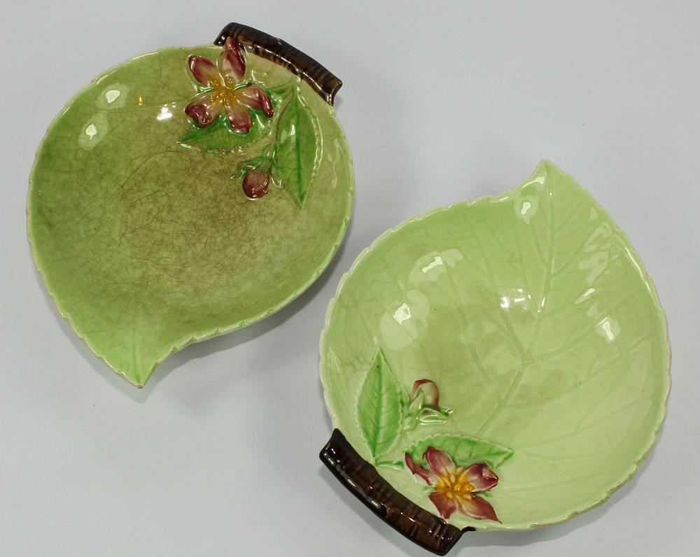 Leaf-shaped 'Carlton Ware' ... image