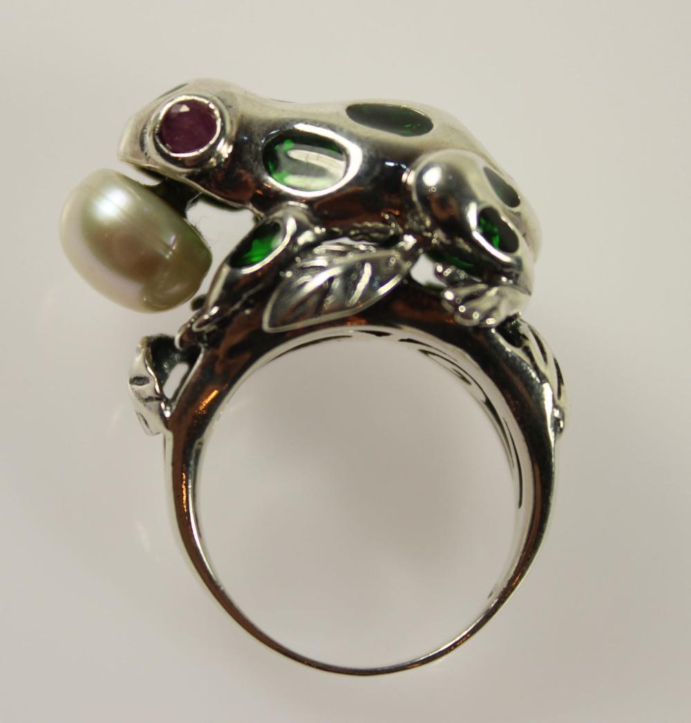 Green Plique-a-jour Frog Ri... image