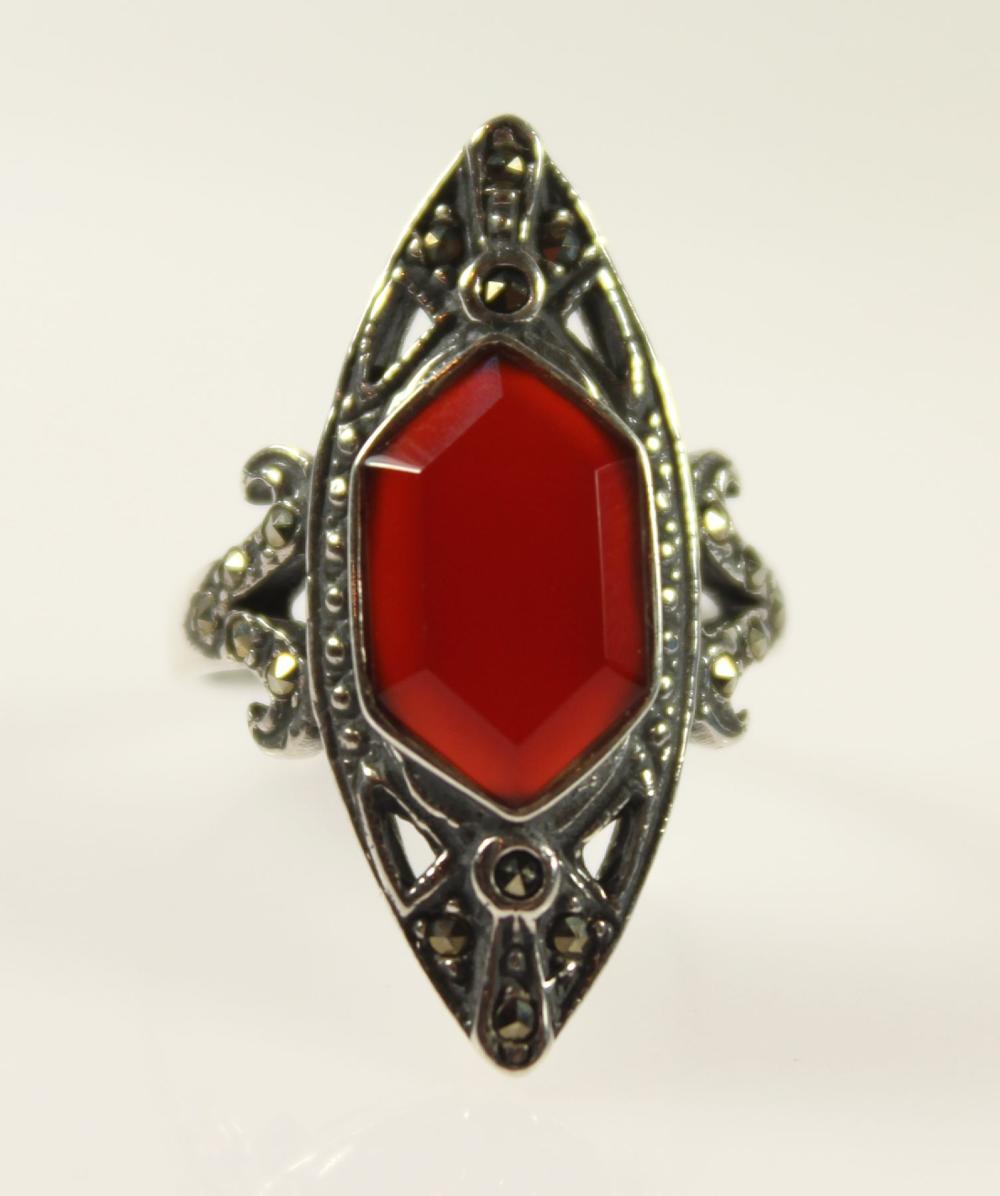 Deco-Style Carnelian & Marc... image
