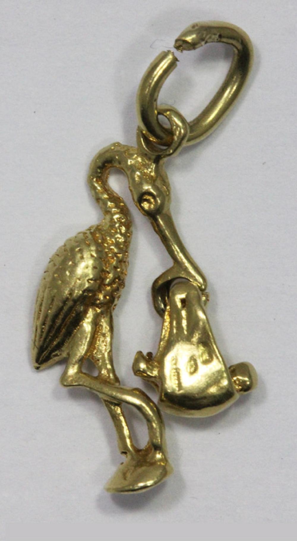 Stork' Charm in 16ct Gold image