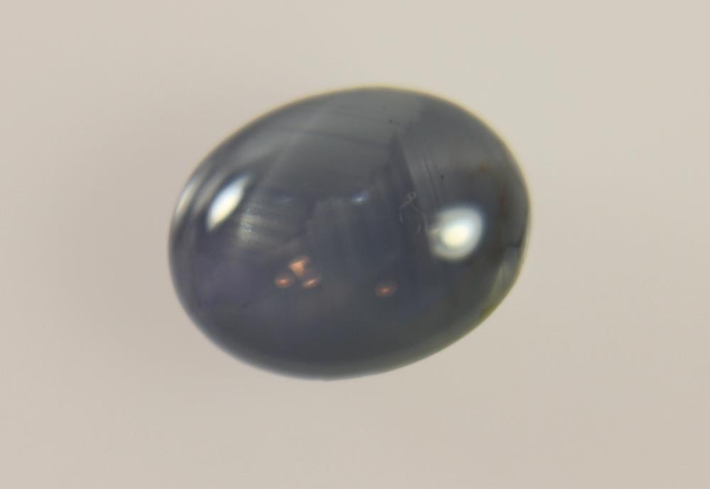 Oval-shaped Cabochon Star S... image