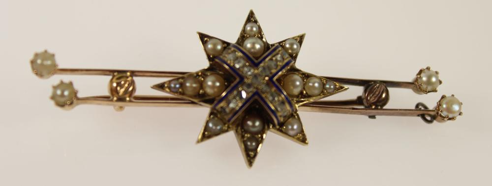 Victorian Bar Brooch in Star Form adorned with Old-cut Diamonds, Seed Pearls & Enamelling